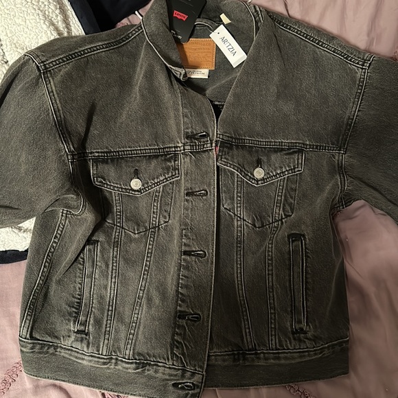 Levi’s black jacket (Aritzia) - Picture 2 of 3